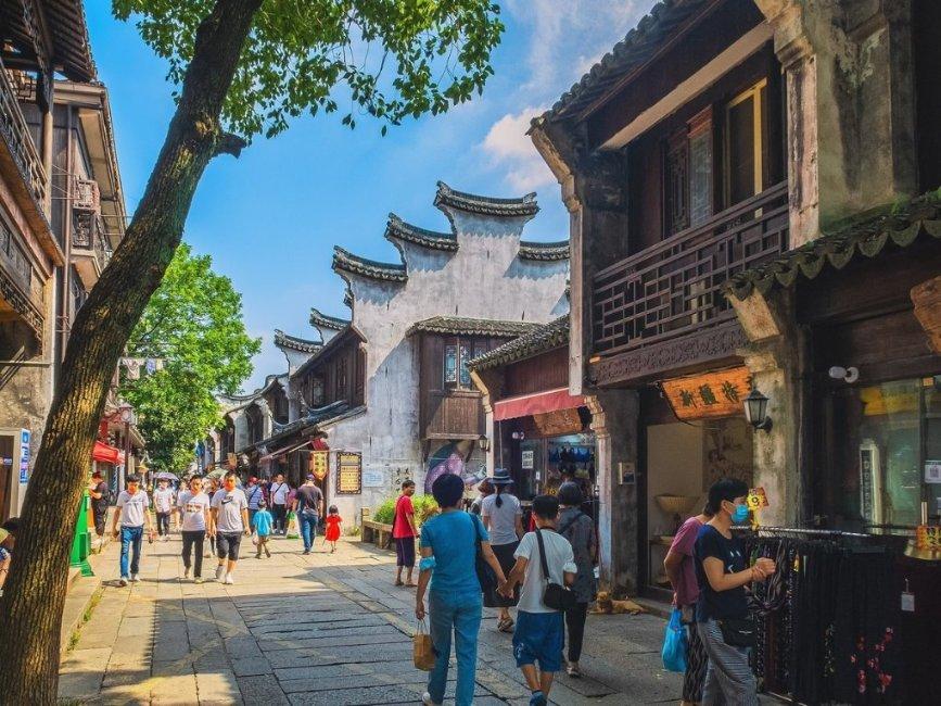 几块钱一瓶的维生素D，却是骨质疏松克星，适量补充收获4大好处